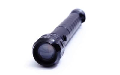 Flashlights using the XHP90 LED